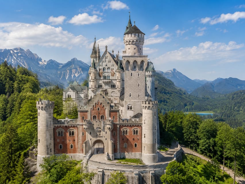 Castillo de Neuschwanstein: boleto de entrada con pase de lanzadera cuesta arriba - Foto 4